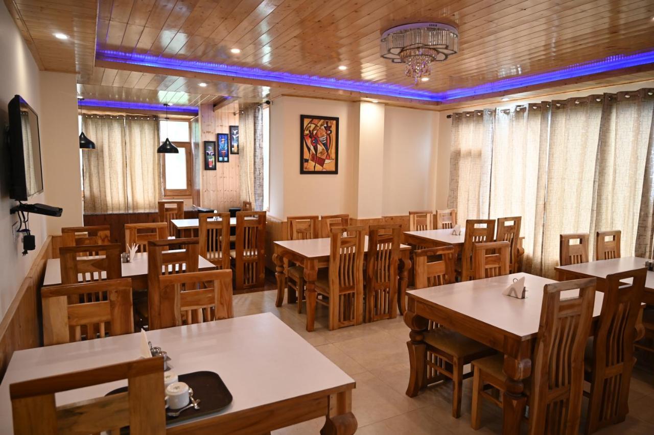 Отель Highq Manali Экстерьер фото
