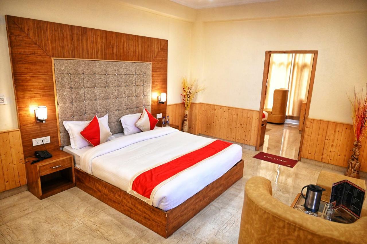 Отель Highq Manali Экстерьер фото